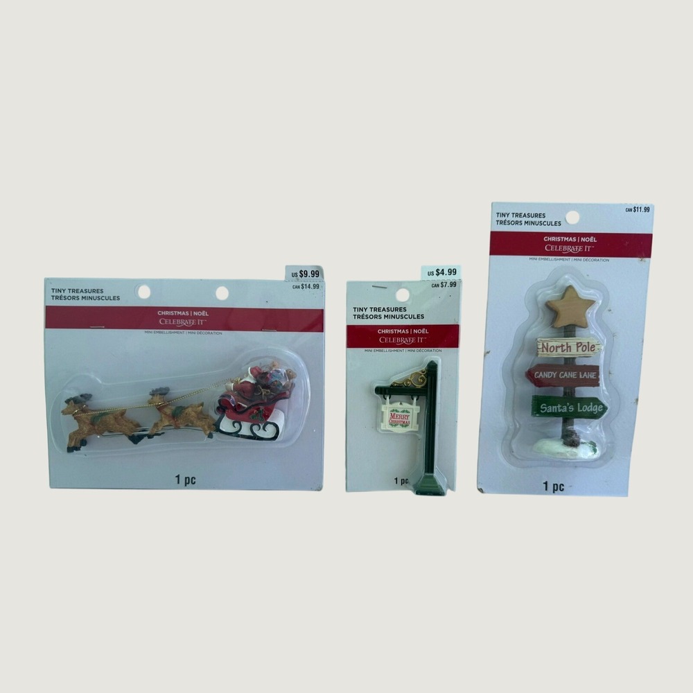 Celebrate It Tiny Treasures Christmas Minis Santa Sleigh North Pole Sign 3pc‎